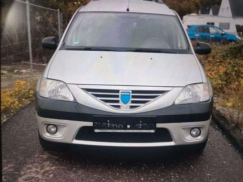 Gebraucht 2007 Dacia Logan MCV Kombi | 3.900 € - Bild 1/4