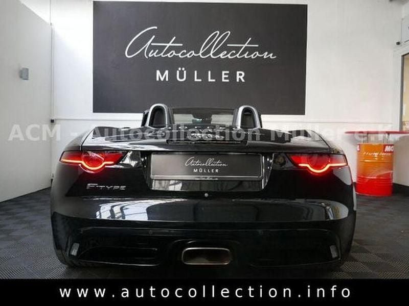 Gebraucht Jaguar F-Type R-Dynamic 301 PS (221 kW) 2019 Schwarz Cabrio