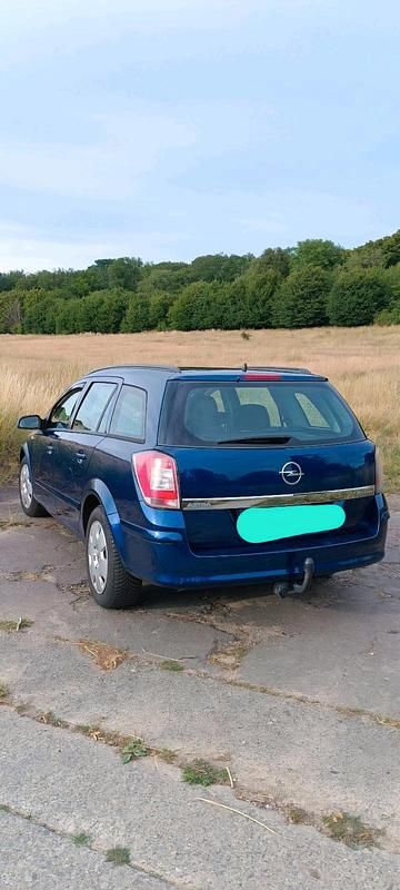Gebraucht Opel Astra 105 PS (77 kW) 2007 Blau Kombi