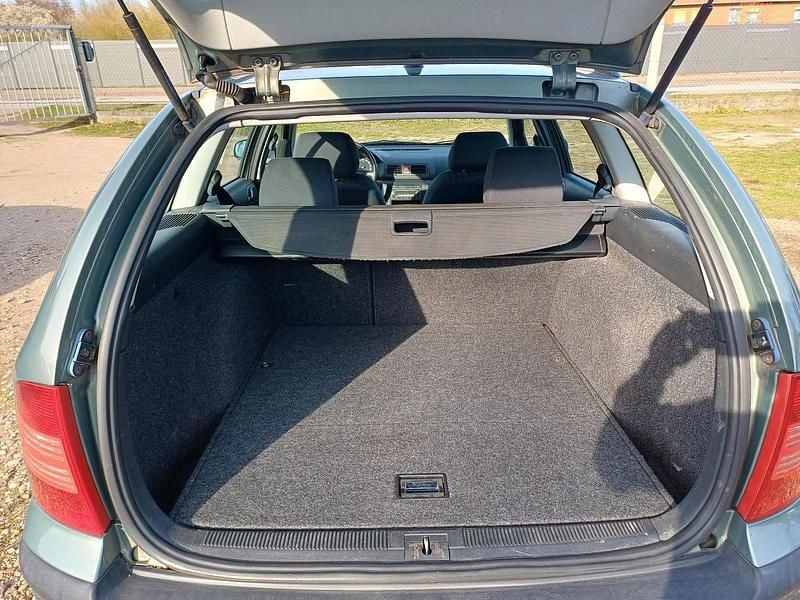 Gebraucht Skoda Octavia 116 PS (85 kW) 2004 Grün Kombi