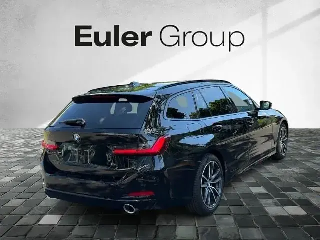 Gebraucht BMW 320 Sport Line 190 PS (139 kW) 2023 Schwarz ii Kombi
