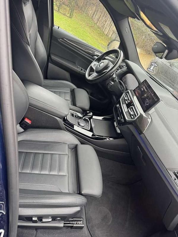 Gebraucht BMW X3 M Shadowline 340 PS (250 kW) 2024 Blau SUV