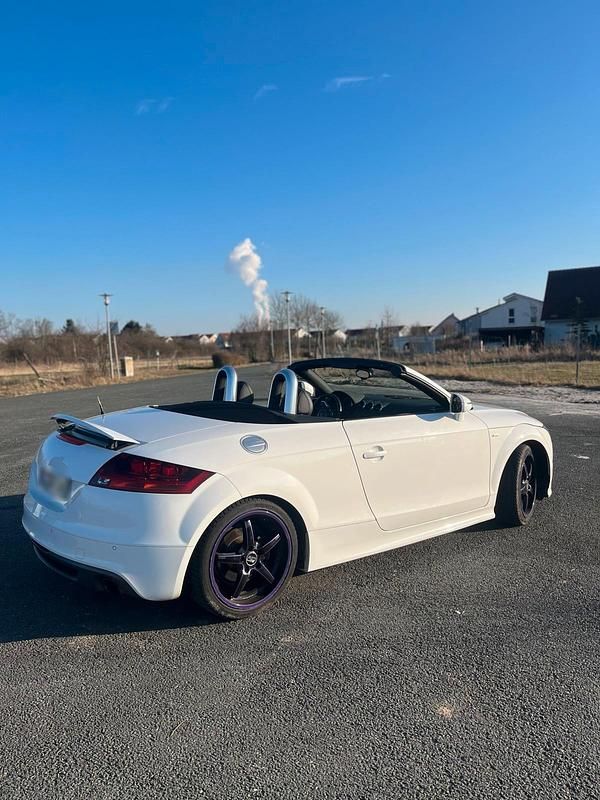 Gebraucht Audi TT Roadster 211 PS (155 kW) 2010 Weiß Cabrio