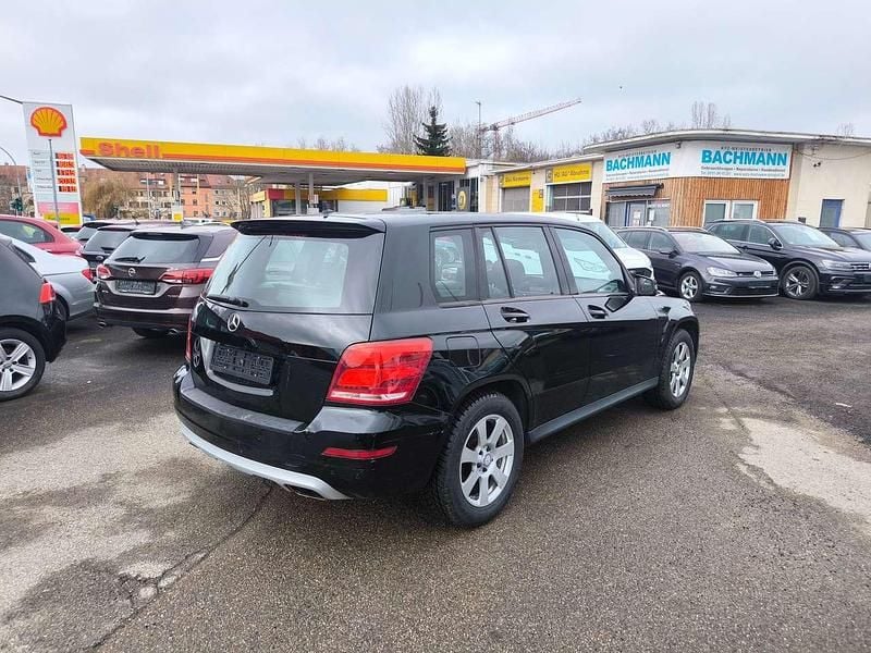 Gebraucht Mercedes GLK250 211 PS (155 kW) 2014 Schwarz  unilack SUV