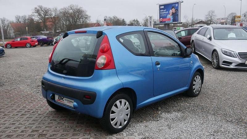 Gebraucht Peugeot 107 Filou 68 PS (50 kW) 2006 Blau Kleinwagen