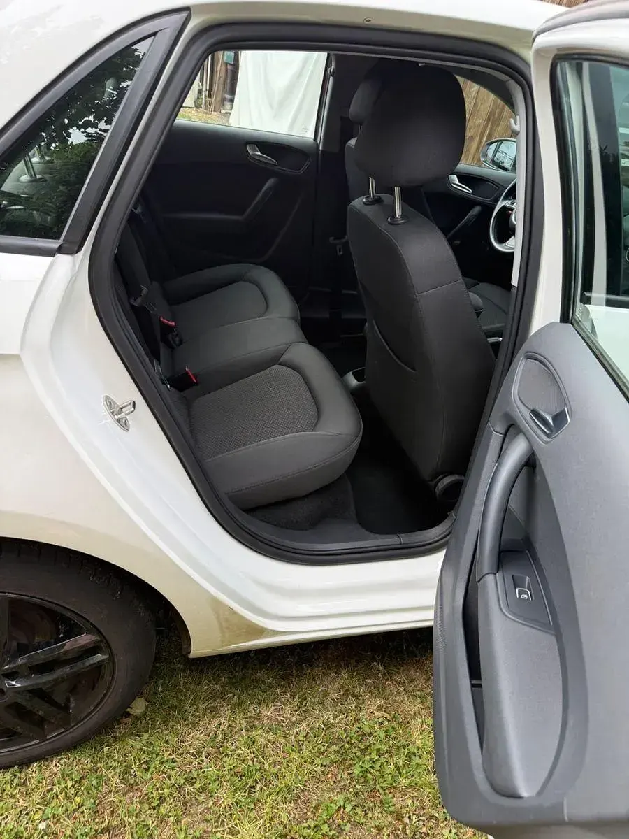 Gebraucht Audi A1 Sportback 95 PS (69 kW) 2015 Weiß Kleinwagen