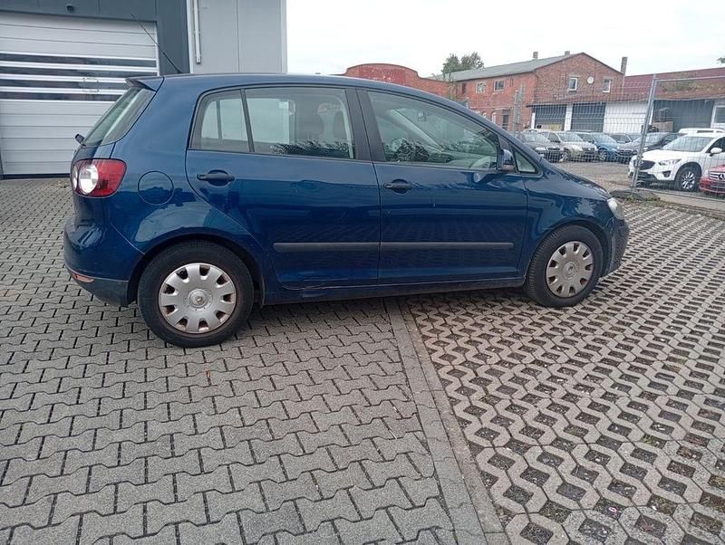 Gebraucht VW Golf IV Trendline 75 PS (55 kW) 2005 Blau Limousine