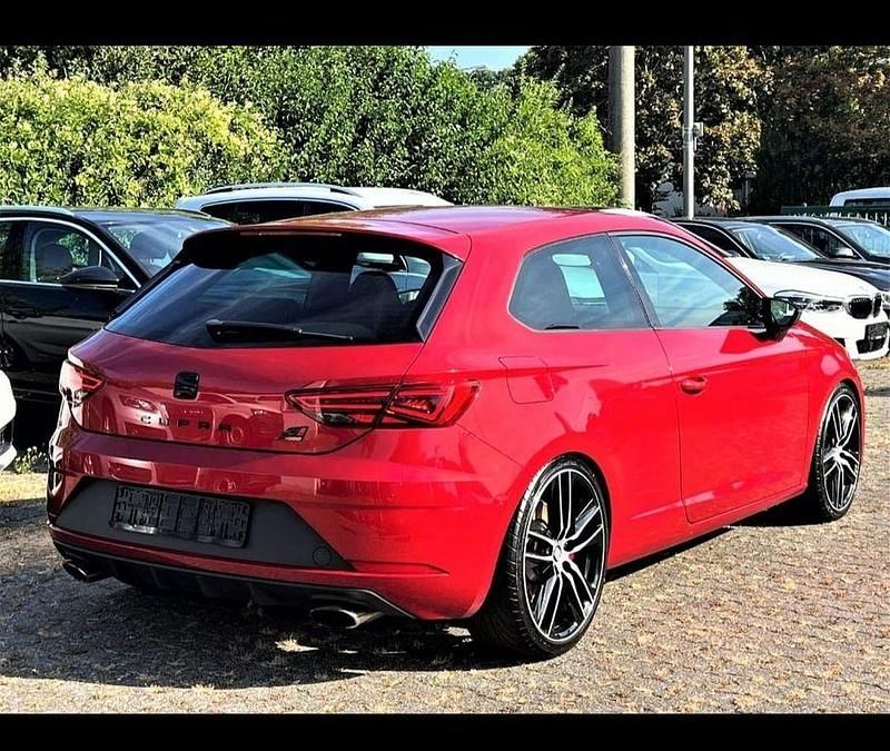 Schwarz Gebraucht 2017 Cupra Leon Limousine | 19.101 € (Fairer Preis) - Bild 1/4