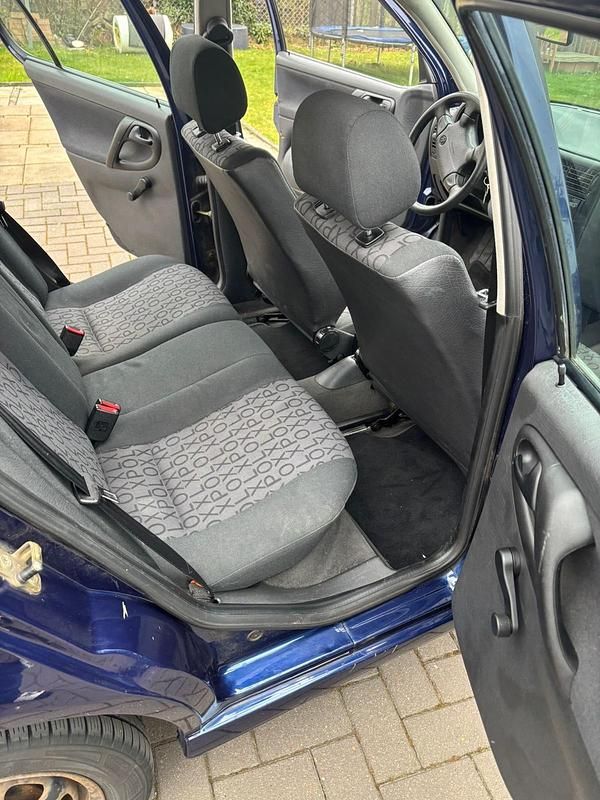 Gebraucht VW Polo 60 PS (44 kW) 1998 Blau Kleinwagen