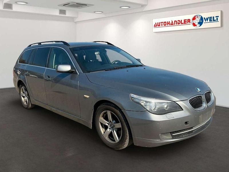 Gebraucht BMW 523 190 PS (139 kW) 2007 Grau Kombi