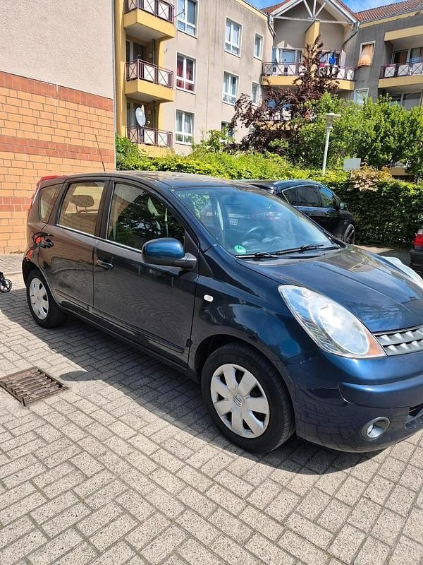 Second-hand Nissan Note 87 CP (63 kW) 2008 Albastru Hatchback