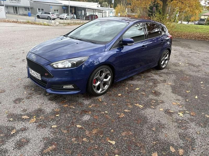 Gebraucht 2017 Ford Focus ST Kleinwagen | 7.900 € (Superpreis) - Bild 1/4