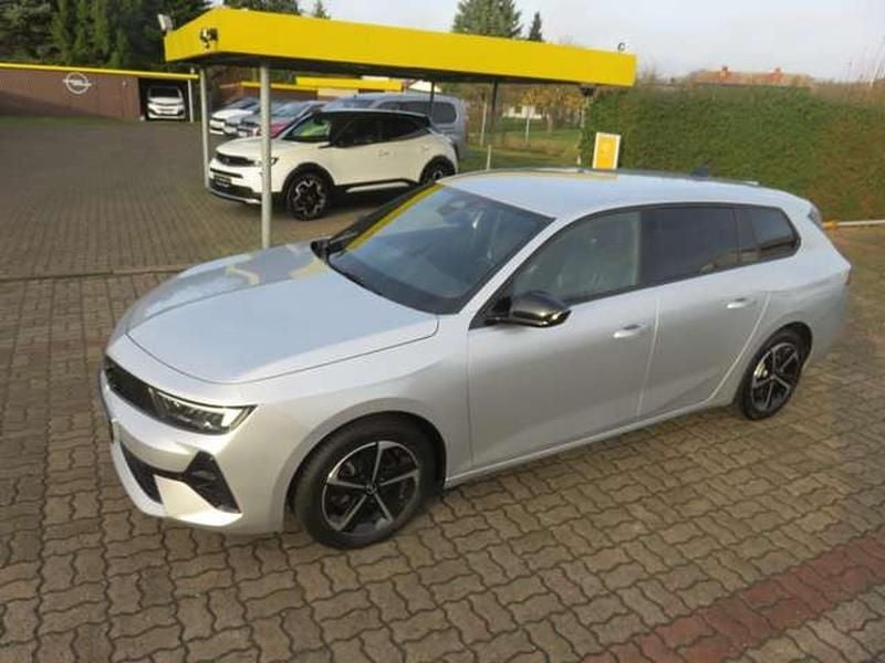 Gebraucht Opel Astra 131 PS (96 kW) 2024 Silber Kombi