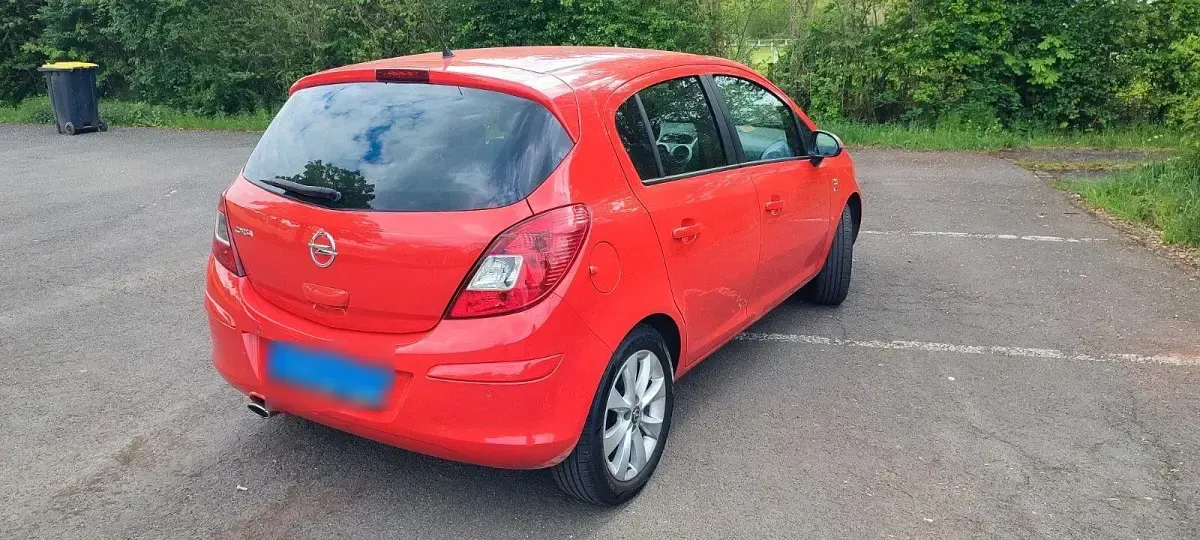 Gebraucht Opel Corsa Innovation 87 PS (63 kW) 2012 Rot Kleinwagen