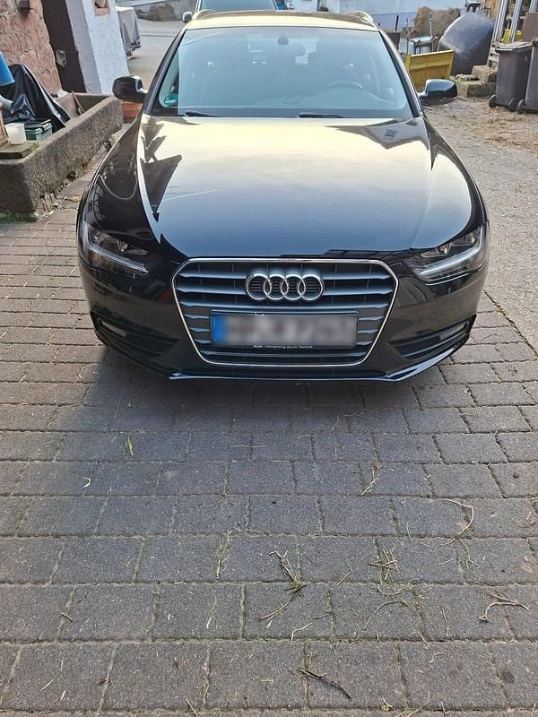 Gebraucht Audi A4 Ambition 176 PS (129 kW) 2015 Schwarz Kombi