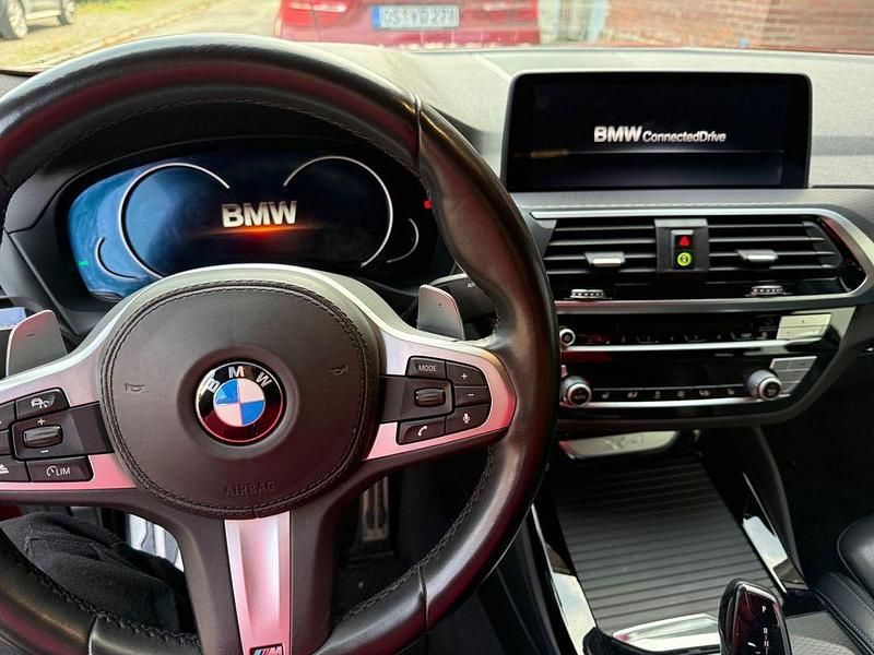 Gebraucht BMW X4 xLine 190 PS (139 kW) 2019 Rot SUV