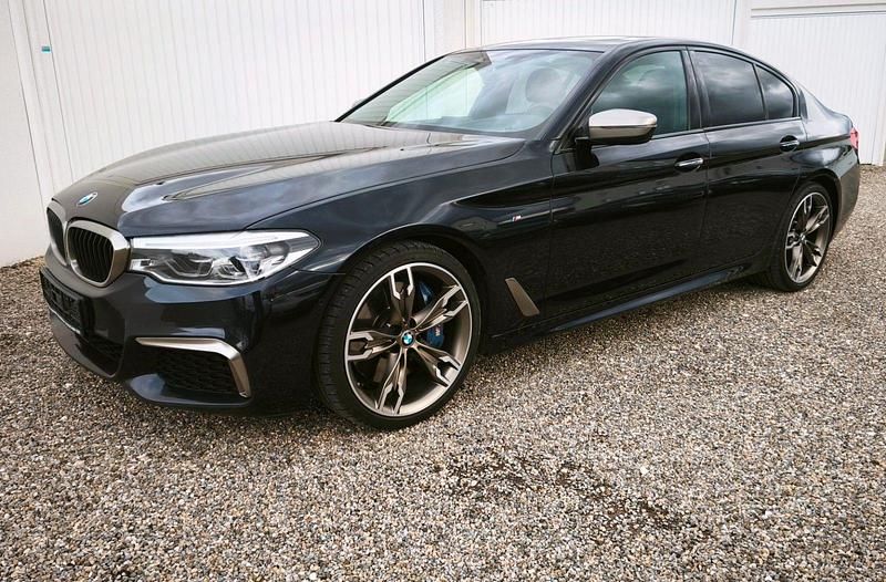 Gebraucht BMW M550 Performance 400 PS (294 kW) 2017 Schwarz Limousine