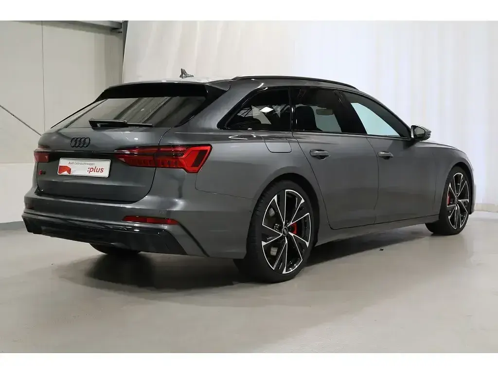 Gebraucht Audi S6 Ambiente 253 PS (186 kW) 2025 Grau Kombi