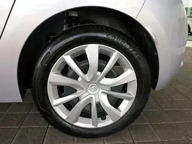 Gebraucht Opel Corsa 101 PS (74 kW) 2024 Silber Kleinwagen