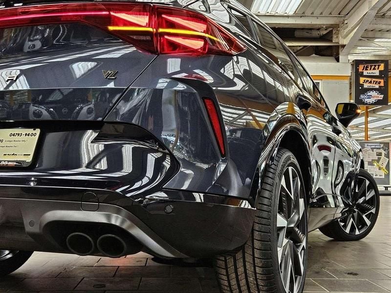 Usata Cupra Formentor VZ 333 CV (244 kW) 2025 Magnetic tech (metallic) SUV