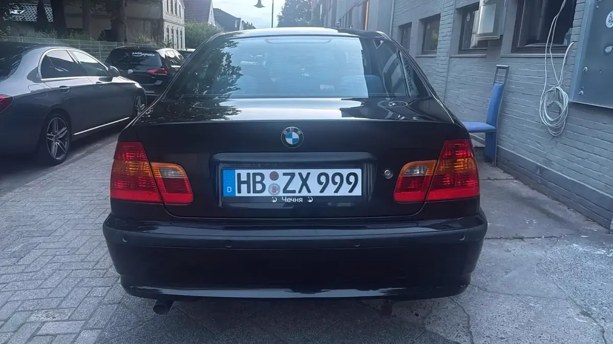 Gebraucht BMW 318 150 PS (110 kW) 2004 Schwarz Limousine