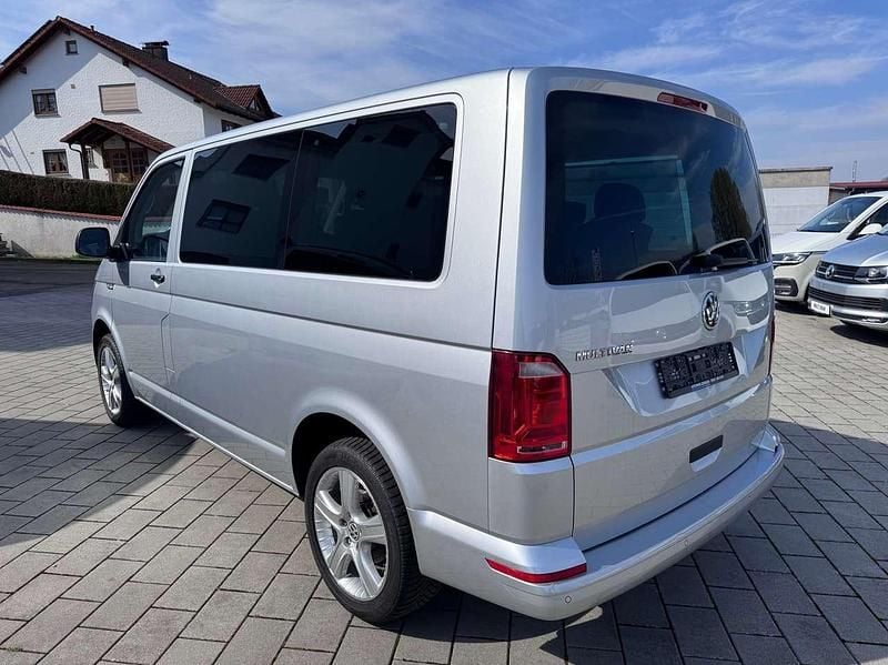 Second-hand VW T6 150 CP (110 kW) 2016 Argintiu Van