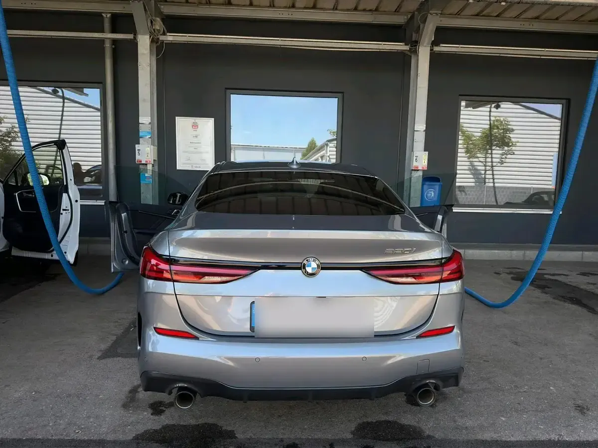 Gebraucht BMW 220 Shadowline 178 PS (130 kW) 2024 Silber Coupé
