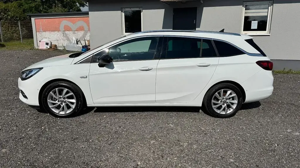 Gebraucht Opel Astra Elegance 122 PS (89 kW) 2021 Weiß Limousine