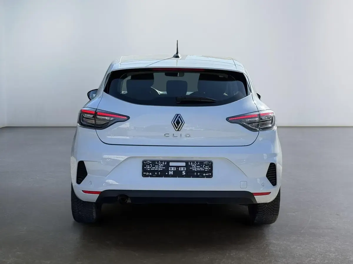Gebraucht Renault Clio V Evolution 91 PS (66 kW) 2024 Weiss metallic Kleinwagen