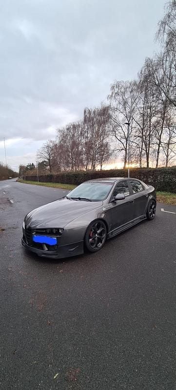 Gebraucht Alfa Romeo 159 240 PS (176 kW) 2008 Grau Limousine