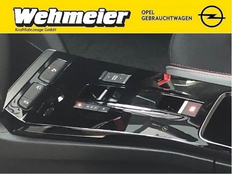 Gebraucht Opel Mokka-e 100 kW (136 PS) 2023 Jadeweiss SUV