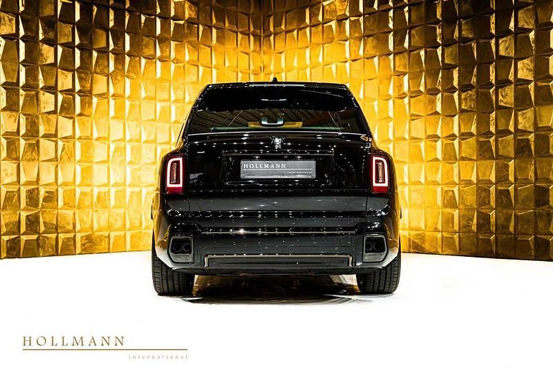 Neu Rolls Royce Cullinan 544 PS (400 kW) 2026 Schwarz SUV