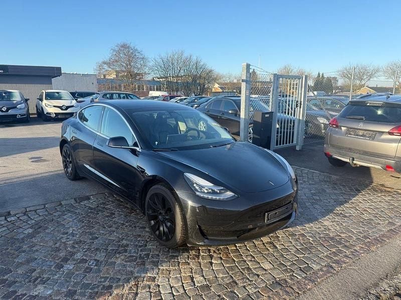 Gebraucht Tesla Model 3 Standard Range Plus 225 kW (306 PS) 2020 Schwarz Limousine