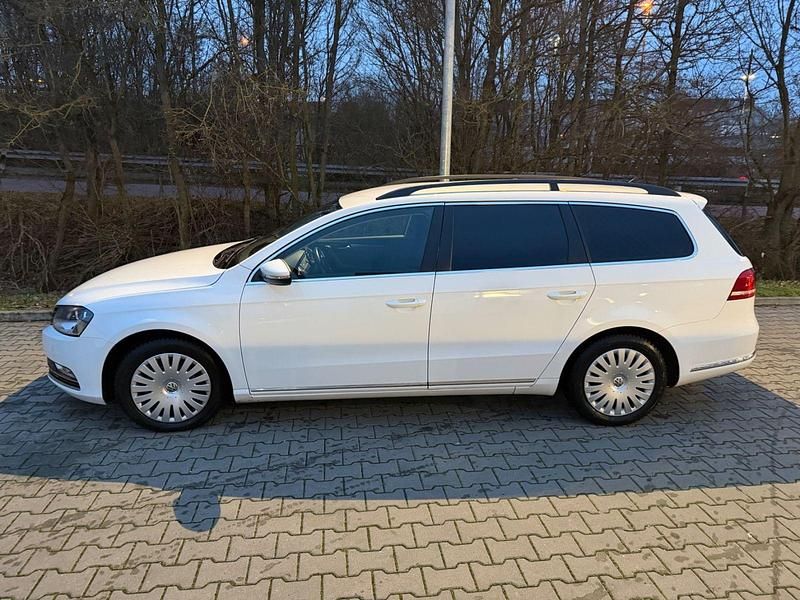 Gebraucht VW Passat 160 PS (117 kW) 2014 Weiß Kombi
