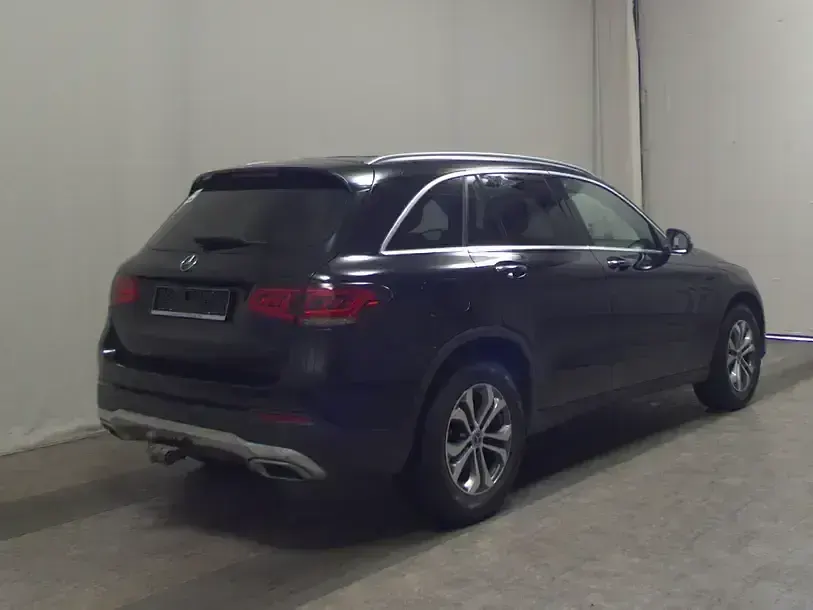 Gebraucht Mercedes GLC300 245 PS (180 kW) 2021 Schwarz SUV