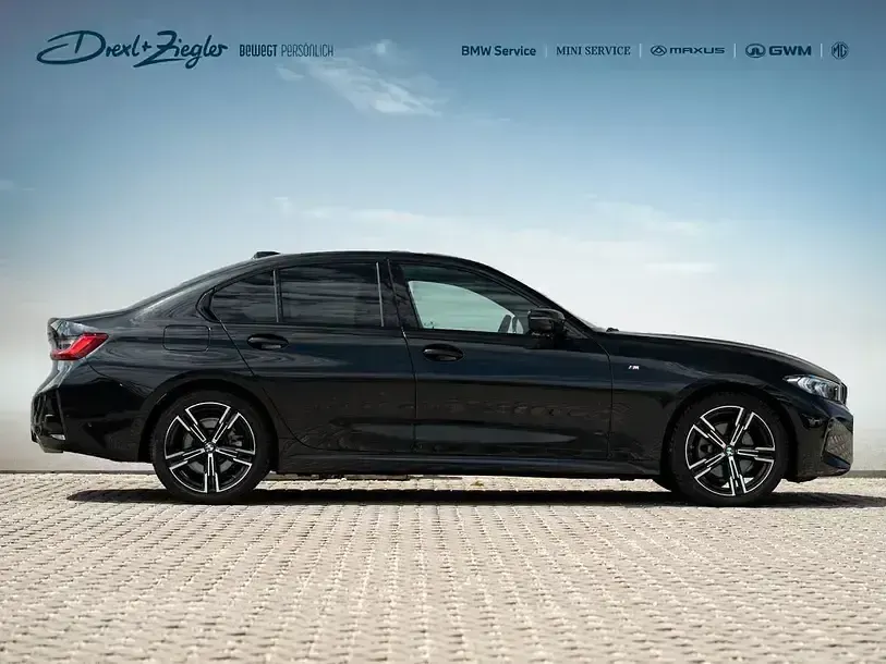 Gebraucht BMW 320 M Sport 184 PS (135 kW) 2025 Schwarz Limousine