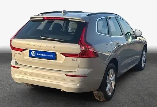 Gebraucht Volvo XC60 Core 197 PS (144 kW) 2023 Grau SUV