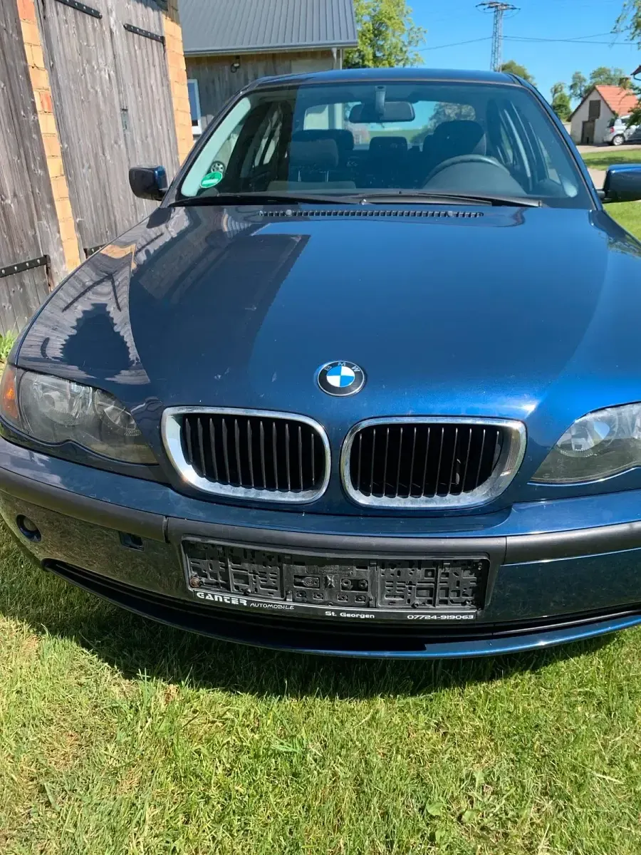 Gebraucht BMW 316 115 PS (84 kW) 2004 Blau Limousine