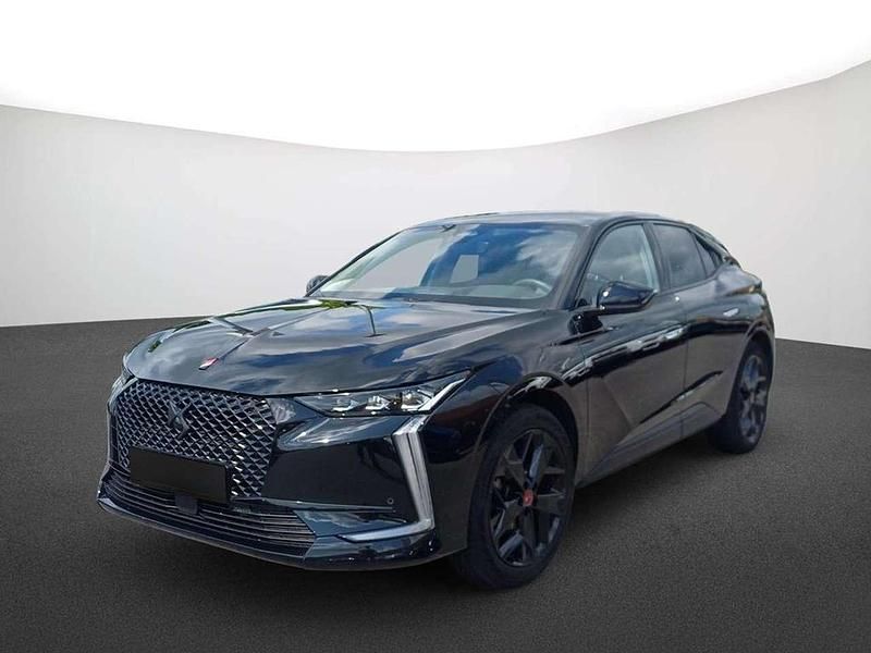 Gebraucht DS Automobiles DS4 Performance Line Plus 131 PS (96 kW) 2023 Lackierung schwarz perla nera/ Limousine