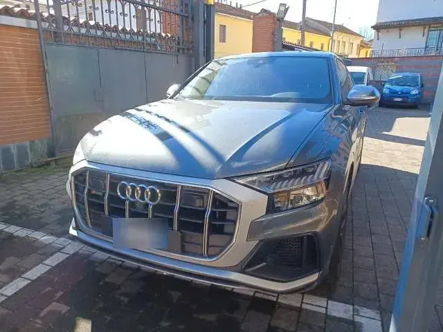 Gebraucht Audi SQ8 Ambiente 507 PS (372 kW) 2024 Grau SUV