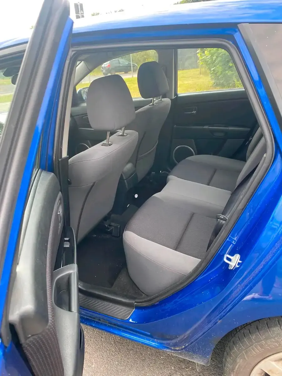 Gebraucht Mazda 3 108 PS (79 kW) 2008 Blau Kleinwagen