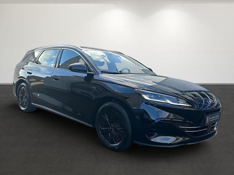 Neu BYD Seal Boost 184 PS (135 kW) 2025 Schwarz Limousine