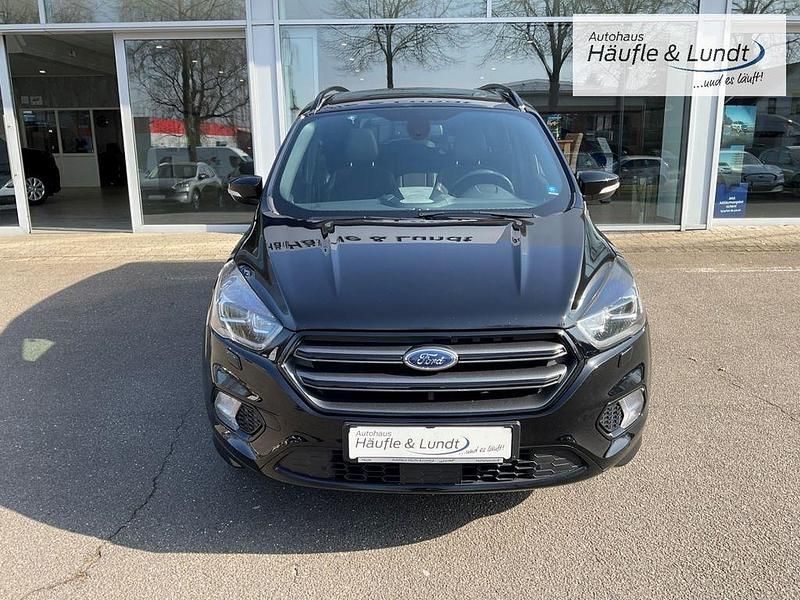 Gebraucht Ford Kuga ST-Line 179 PS (131 kW) 2019 Iridiumschwarz metallic SUV