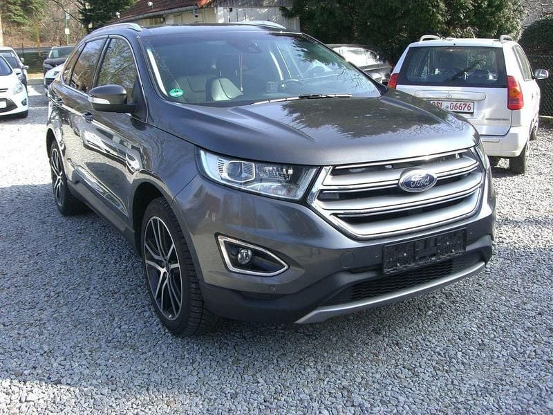 Gebraucht Ford Edge Titanium 209 PS (153 kW) 2017 Grau SUV