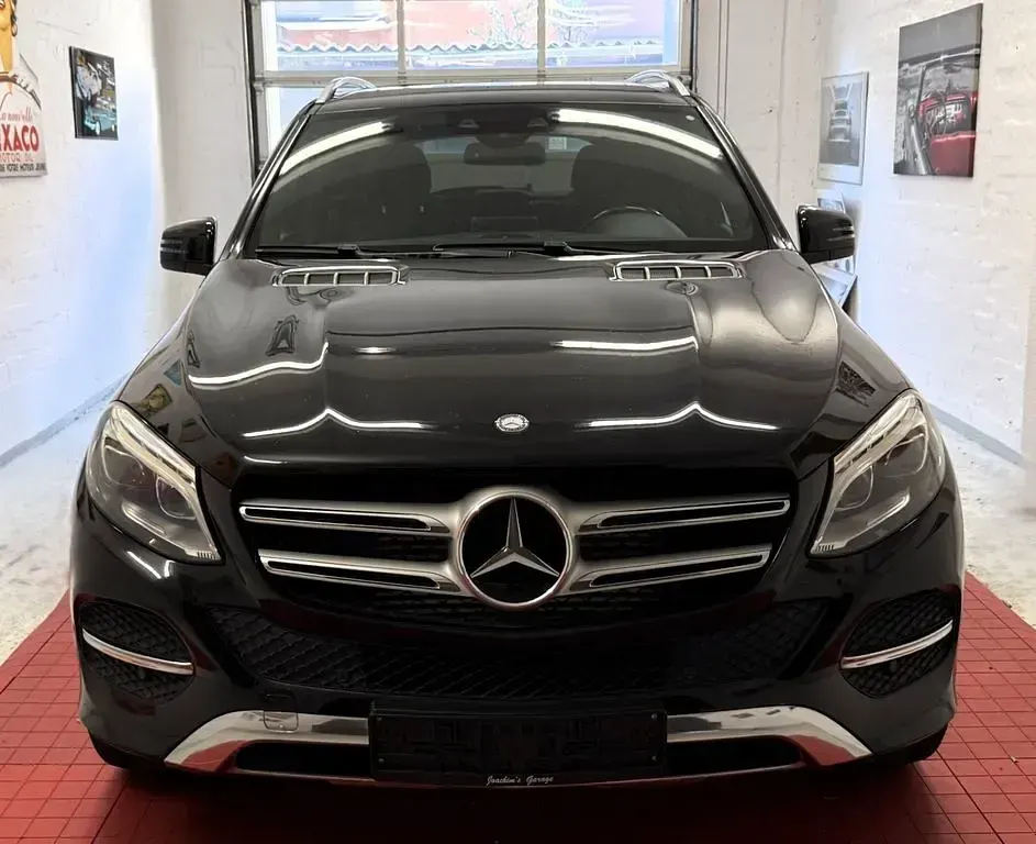 Gebraucht Mercedes GLE350 AMG 258 PS (189 kW) 2016 Schwarz SUV