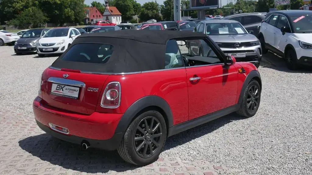 Gebraucht Mini Cooper Cabriolet 122 PS (89 kW) 2012 Chili red Cabrio