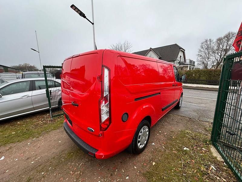 Gebraucht Ford Transit Custom 131 PS (96 kW) 2021 Rot Van / Kleinbus