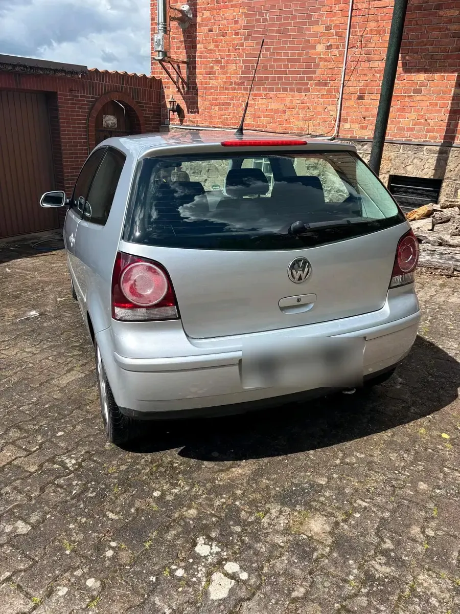 Usata VW Polo 101 CV (74 kW) 2005 Argento Utilitaria