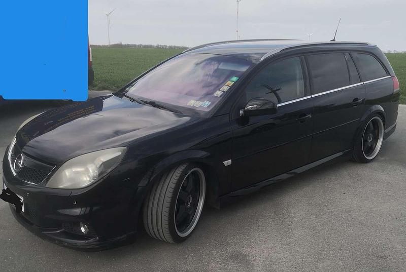Schwarz Gebraucht 2008 Opel Vectra OPC Kombi | 5.500 € (Etwas zu teuer) - Bild 1/2