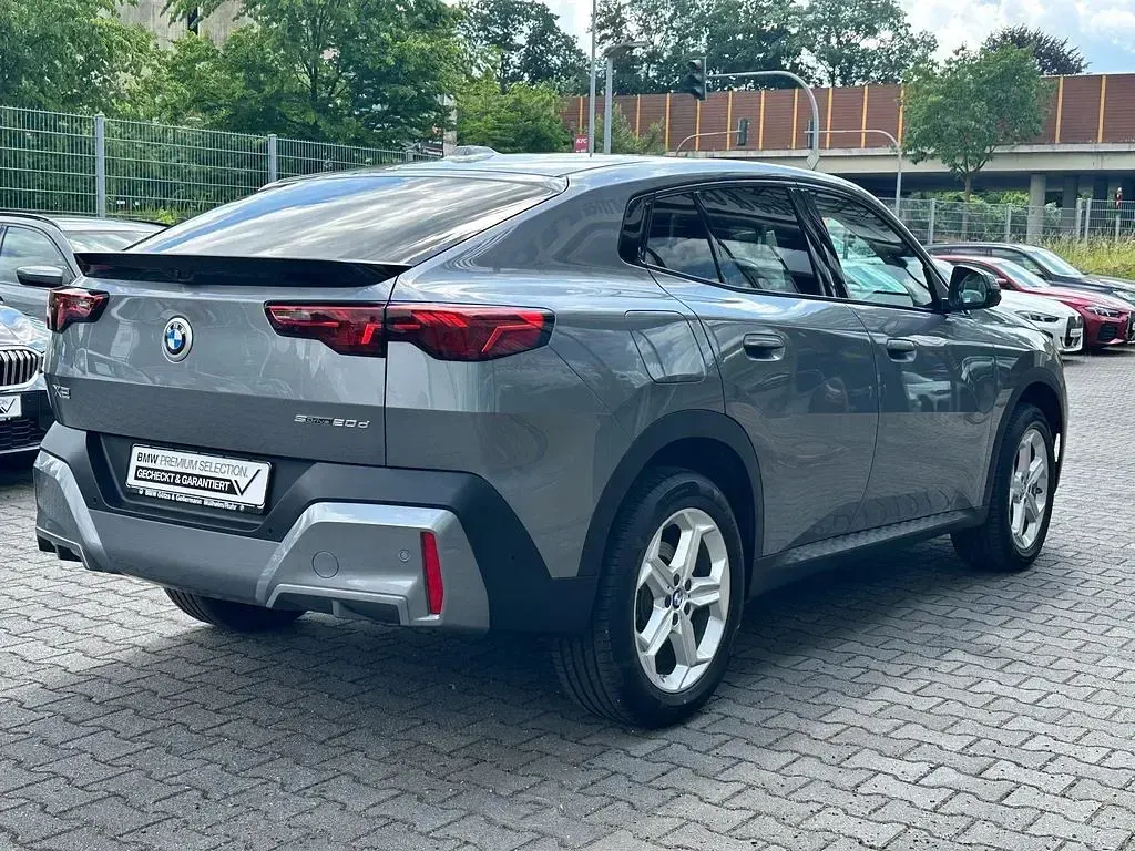Gebraucht BMW X2 Sport Line 163 PS (119 kW) 2025 Skyscraper grau SUV